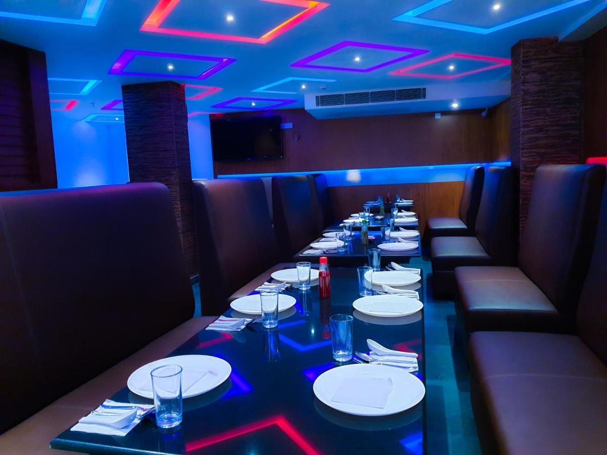 Hotel Victoria International Kattappana Екстериор снимка